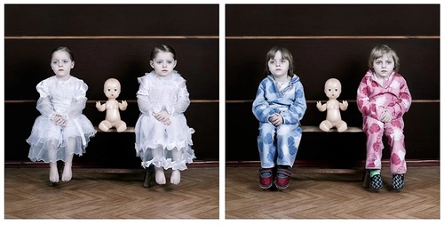 Line. Diptych Doll. 2011